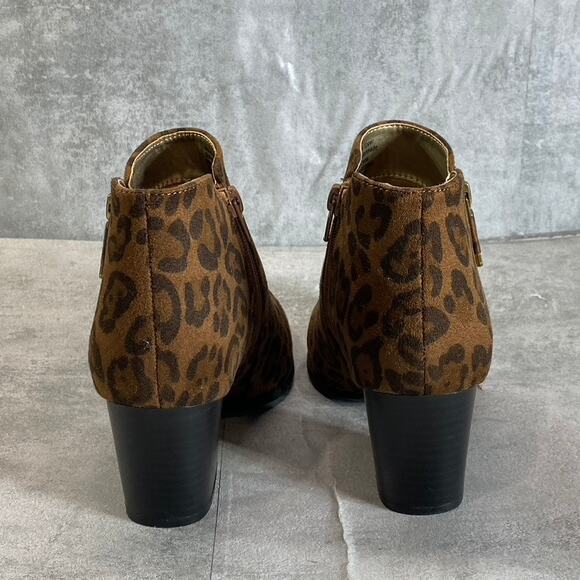 STYLE & CO Women's Brown Leopard Print Micro Masrinaa Block Heel Booties SZ 6.5 - Picture 5 of 8